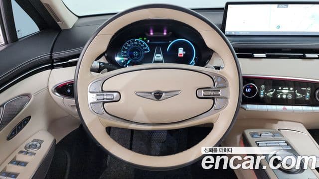 Genesis GV70 2022 — ფოტო 12/20