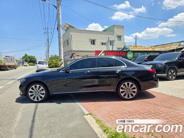 Mercedes-Benz E-Class 2023 — Şəkil 3/20
