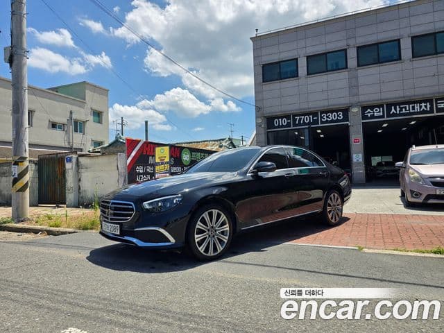 Mercedes-Benz E-Class 2023 — Şəkil 4/20
