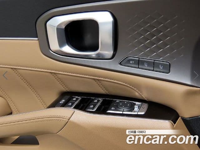 Kia Sorento 2023 — ფოტო 11/20