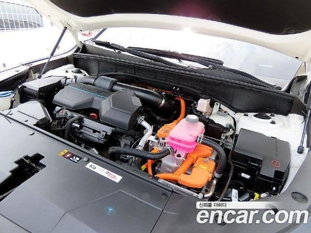 Kia Sorento 2023 — ფოტო 19/20