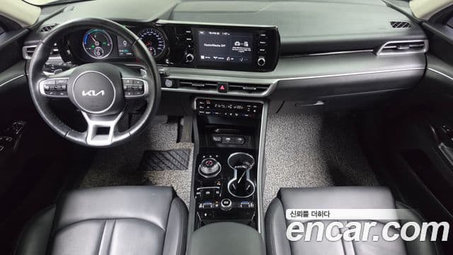 Kia K5 2023 — Şəkil 7/20