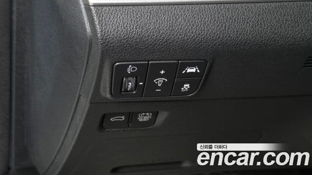 Kia K5 2023 — Şəkil 15/20