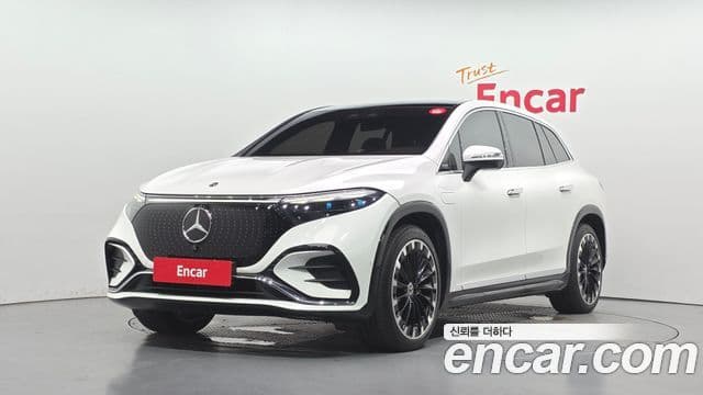 Mercedes-Benz EQS SUV 2023 — ფოტო 25/31