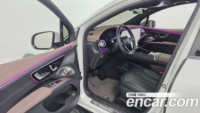 Mercedes-Benz EQS SUV 2023 — ფოტო 9/31