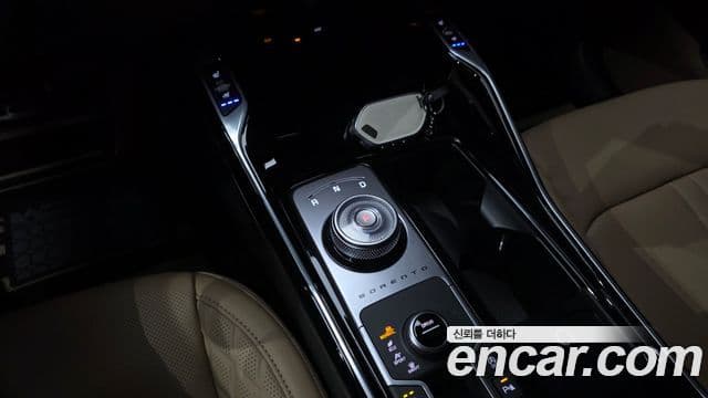 Kia Sorento 2025 — Фото 9/20