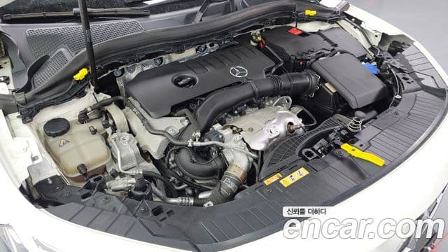 Mercedes-Benz GLA-Class 2020 — Фото 6/20