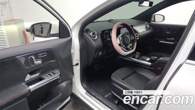 Mercedes-Benz GLA-Class 2020 — Фото 10/20