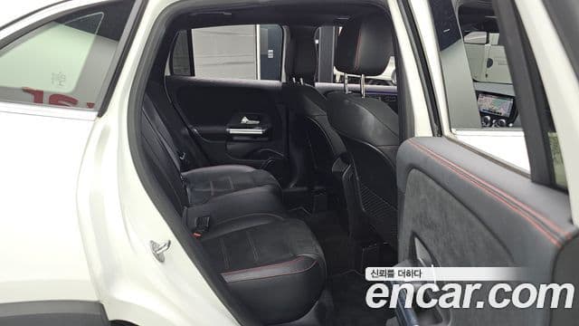 Mercedes-Benz GLA-Class 2020 — Фото 12/20