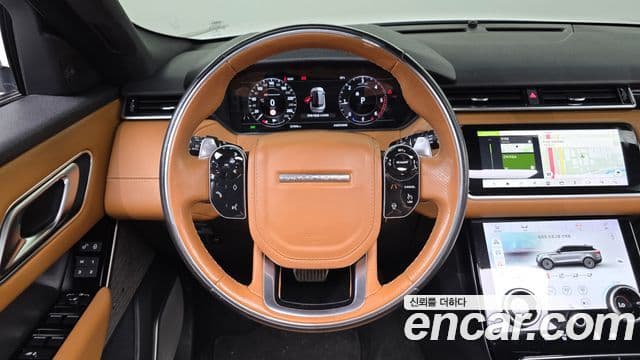 Land Rover Range Rover Velar 2019 — ფოტო 16/20