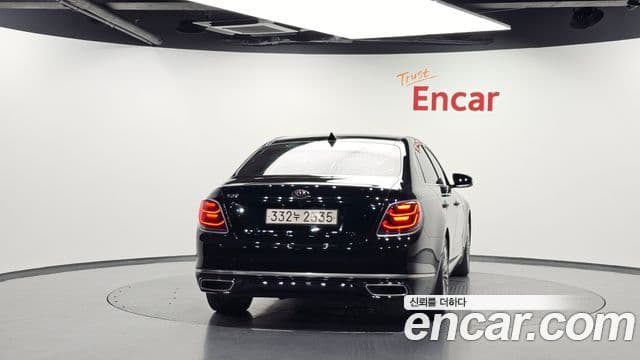 Kia The K9 2019 — ფოტო 4/20