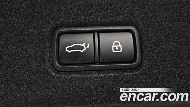 Kia The K9 2019 — Photo 16/37
