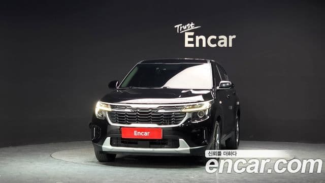 Kia Seltos 2023 — ფოტო 3/20