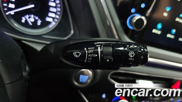 Hyundai Sonata Hybrid 2022 — Photo 6/31