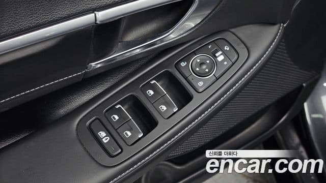 Hyundai Sonata Hybrid 2022 — Photo 3/31