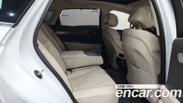 Genesis Electrified G80 2021 — Şəkil 11/20