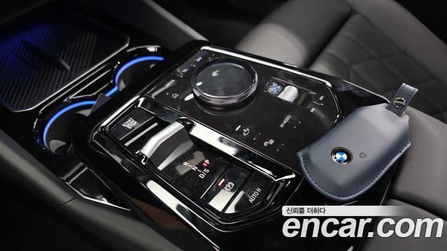 BMW 5 Series 2026 — ფოტო 25/34