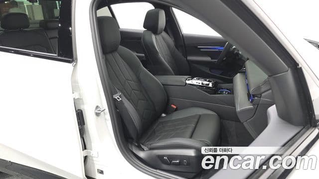 BMW 5 Series 2026 — ფოტო 4/34