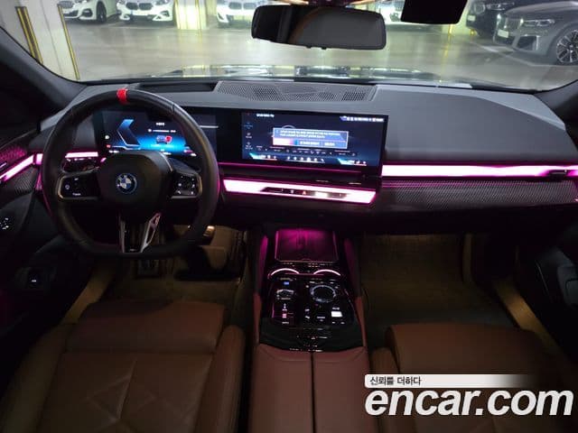 BMW i5 2025 — ფოტო 13/17