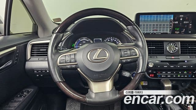 Lexus RX450h 2020 — ფოტო 13/20