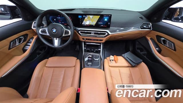 BMW 3 Series 2023 — ფოტო 7/20