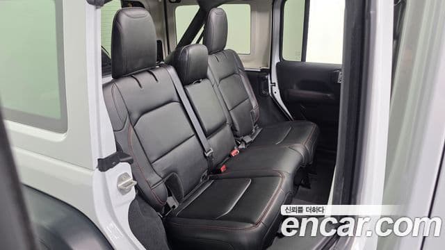 Jeep Wrangler 2024 — Şəkil 20/20