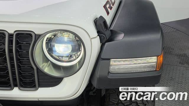 Jeep Wrangler 2024 — Photo 7/35