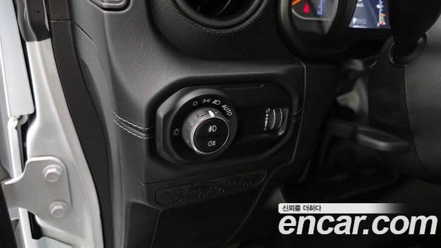 Jeep Wrangler 2024 — Photo 1/35