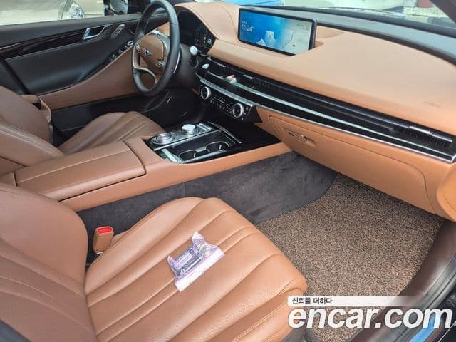 Genesis Electrified G80 2023 — Şəkil 9/20