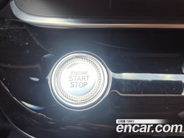 Genesis Electrified G80 2023 — Şəkil 13/20