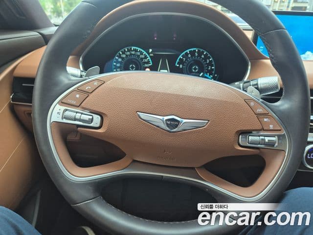 Genesis Electrified G80 2023 — Şəkil 14/20