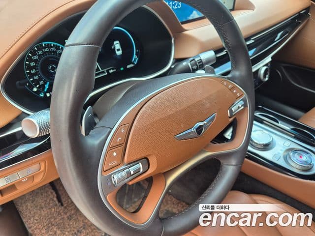 Genesis Electrified G80 2023 — Şəkil 16/20