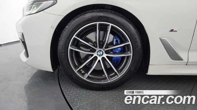 BMW 5 Series 2022 — фото 5 из 20