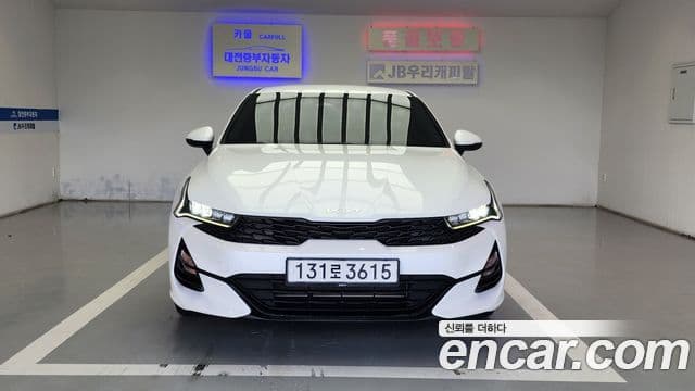 Kia K5 2022 — ფოტო 4/18
