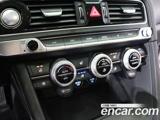Genesis G70 2021 — ფოტო 11/20