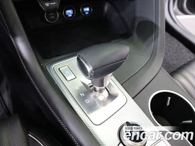Genesis G70 2021 — ფოტო 12/20