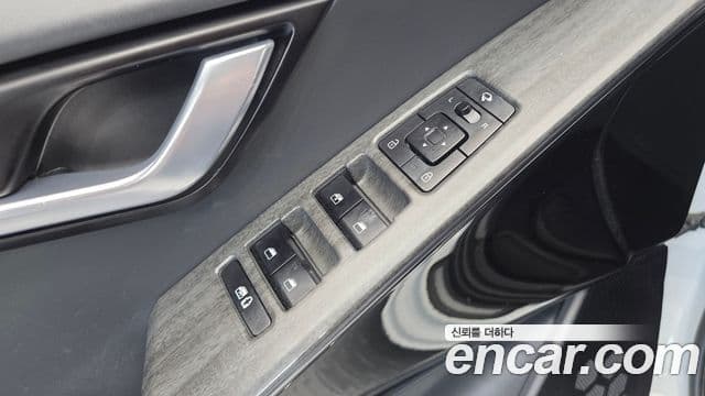 Kia Niro 2022 — Şəkil 17/20