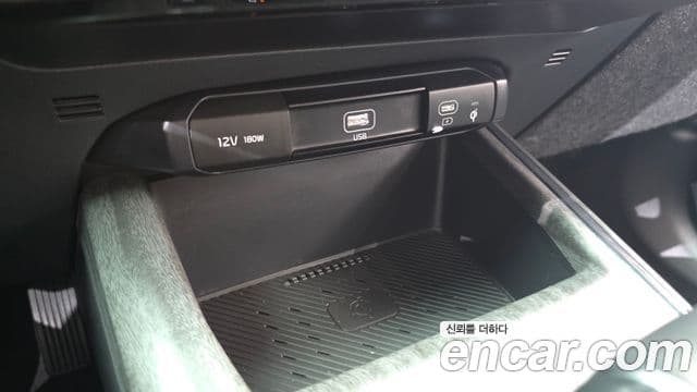 Kia Niro 2022 — Şəkil 19/20