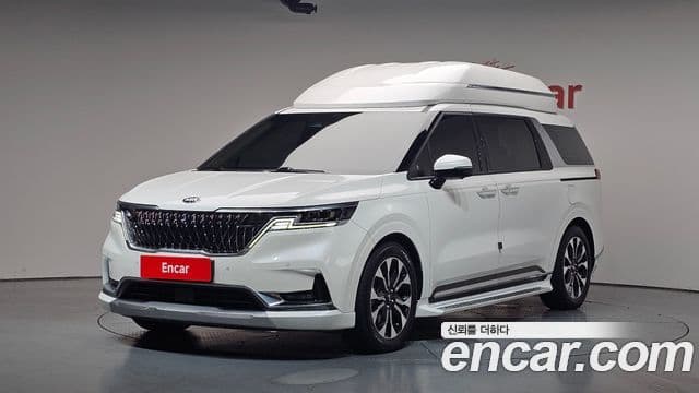 Kia Carnival 2021 — ფოტო 1/20