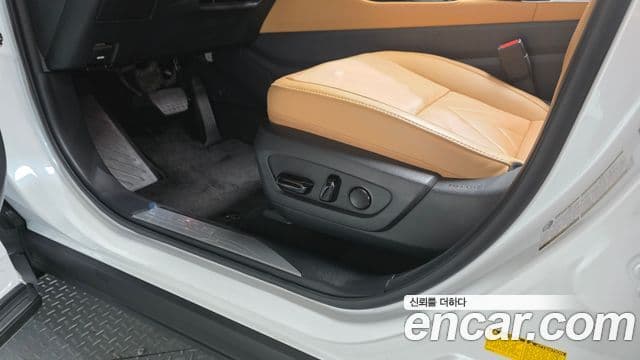 Lexus NX350h 2025 — Фото 17/20