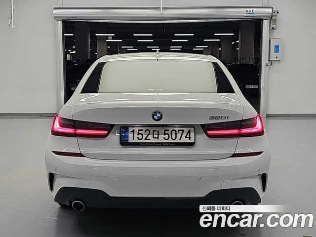 BMW 3 Series 2021 — ფოტო 3/20