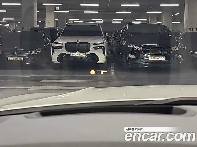 BMW 3 Series 2021 — ფოტო 17/20