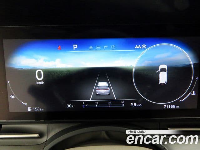 Kia Carnival 2020 — фото 8 из 20
