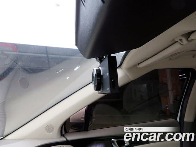 Kia Carnival 2020 — фото 14 из 20