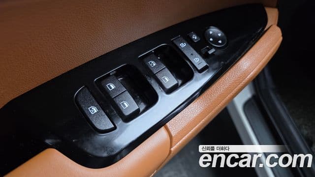 Kia Sportage 2023 — Şəkil 13/20