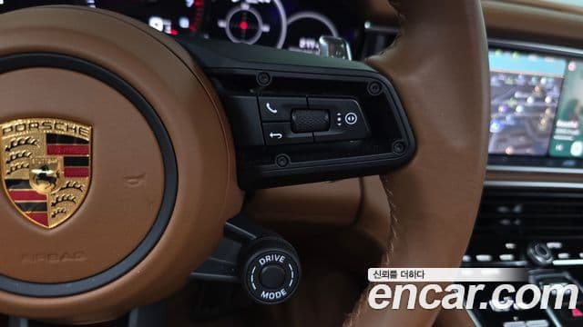 Porsche Panamera 2022 — Photo 25/33