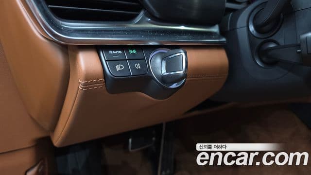 Porsche Panamera 2022 — Photo 22/33
