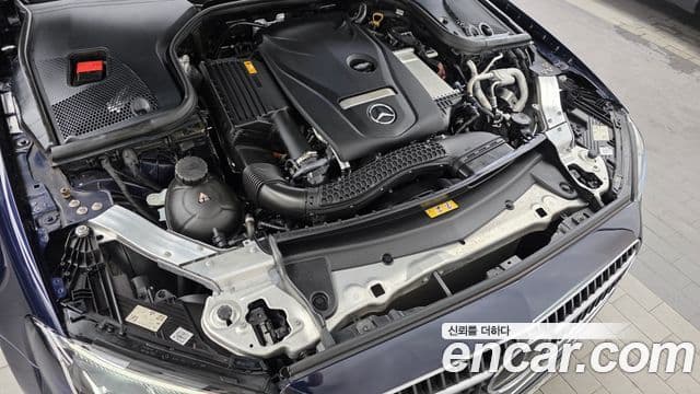 Mercedes-Benz E-Class 2021 — ფოტო 5/20