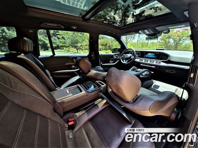 Mercedes-Benz GLS-Class 2021 — фото 9 из 20