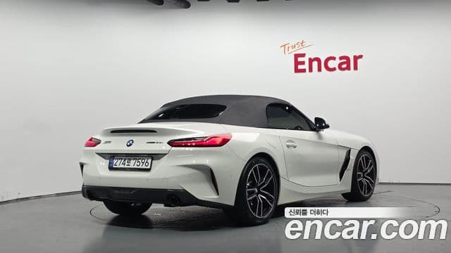 BMW Z4 2024 — Photo 12/32